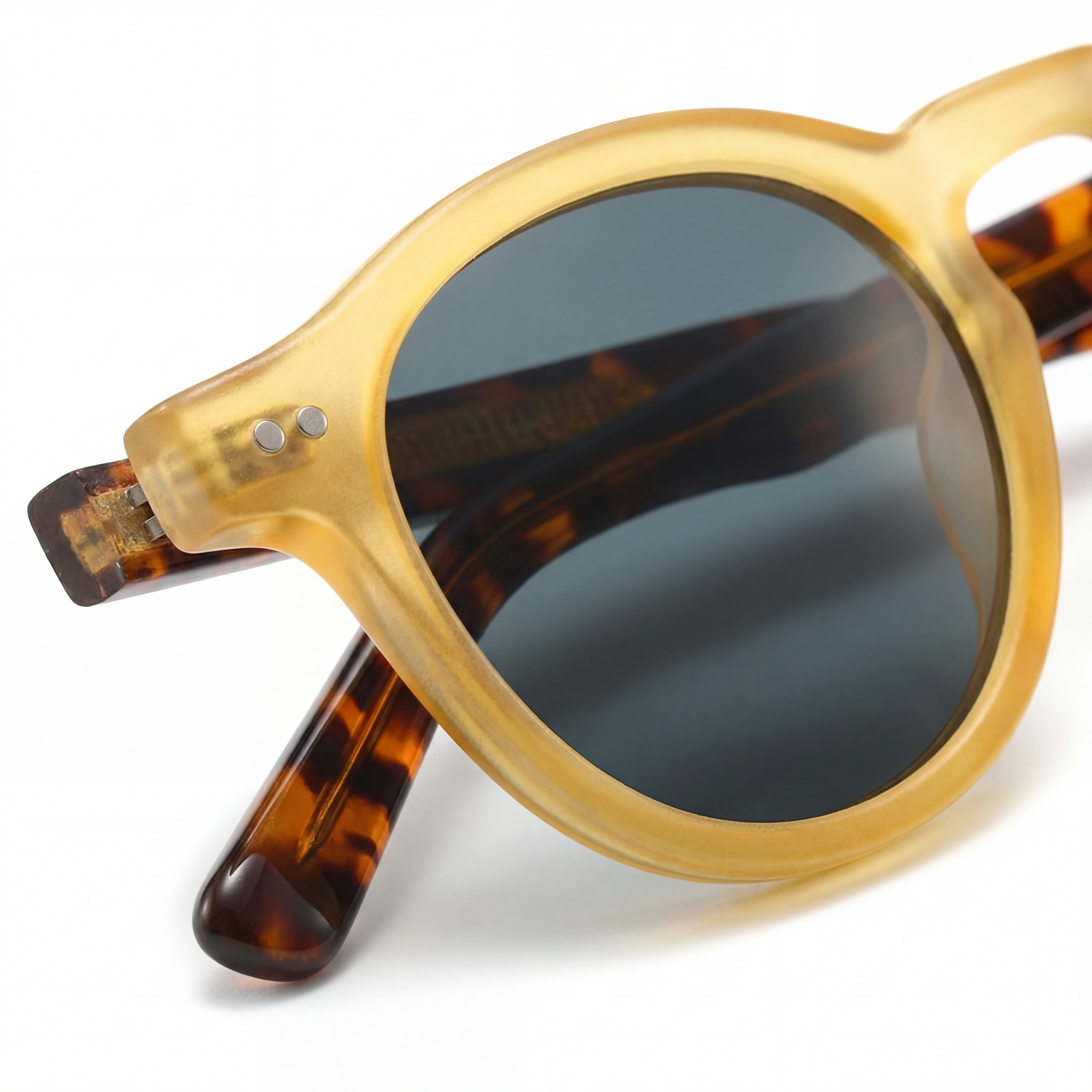 Camille Round Sunglasses